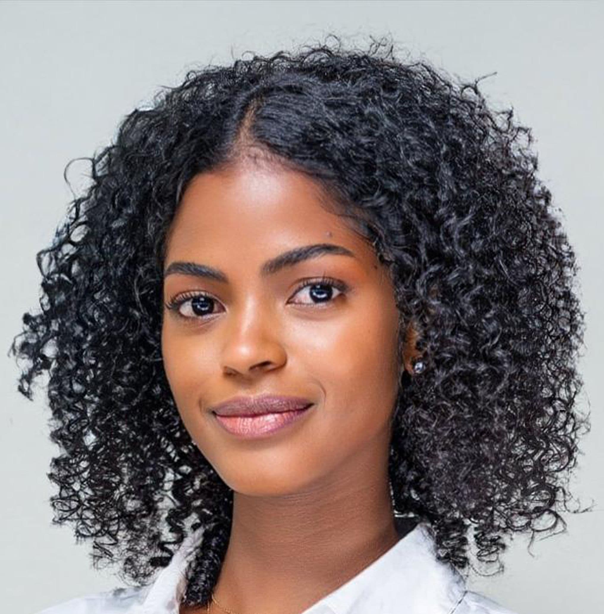 ZAINA VOLOLONA Anouchka